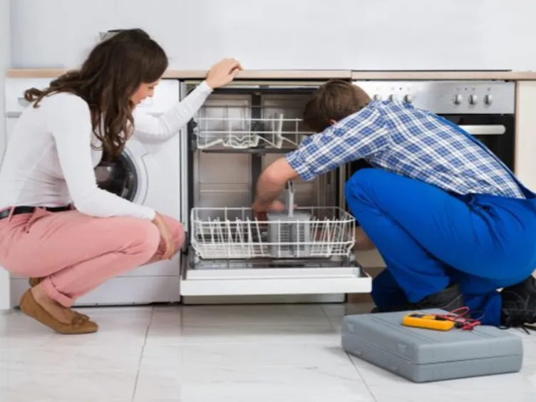 Наиболее частые проблемы в работе посудомоечной машины